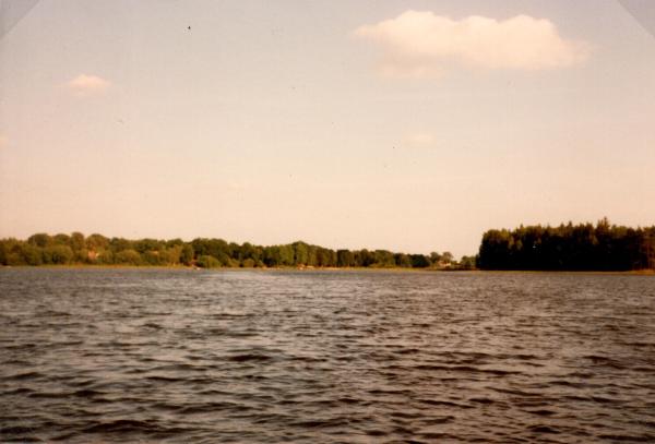 Vy över klättorp från Näckrosen 1983.