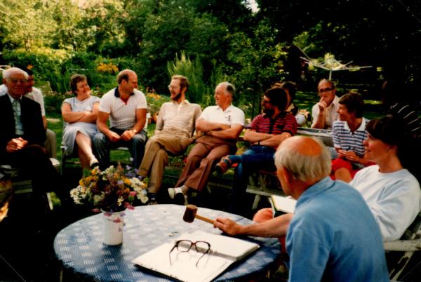 1984 Årsmöte Hos Britt o Sigge. Hilmer, Åke, Ulla-Britt, Ulf, Kennet, Gunnar, Karl-Erik, Stig, Gunilla, Elisabeth, Sigge.