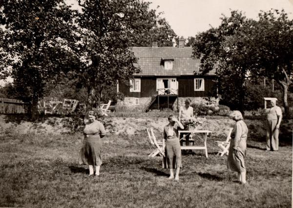 Bageri i Klättorp vid sjösidan 1943