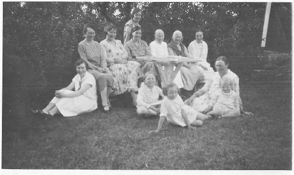 Samling hos Hulda Svensson 29/7 1929